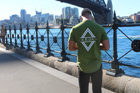 King Royale DIAMOND BACK EST. 2018 - Longline Curved Hem Slim Fitted T-shirt